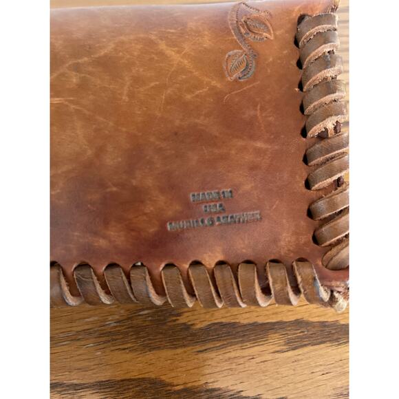Murillo Tooled Leather handmade clutch - Picture 5 of 7